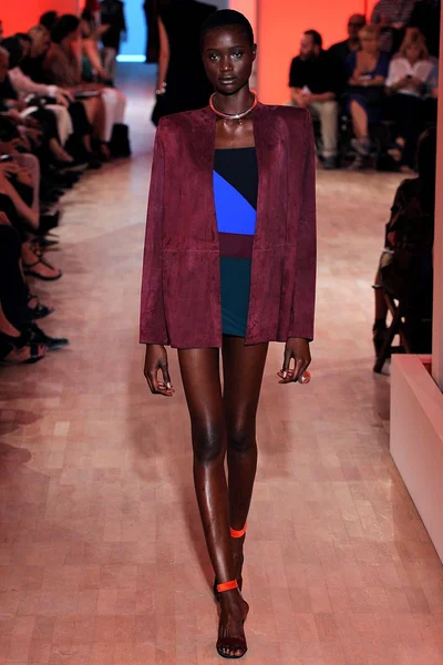 Look 39
